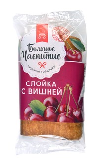 Слойка с вишней